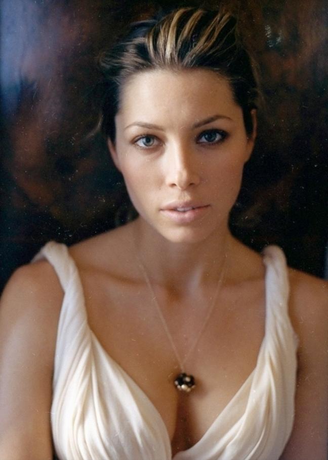 Jessica Biel Photo (  )  /  - 37