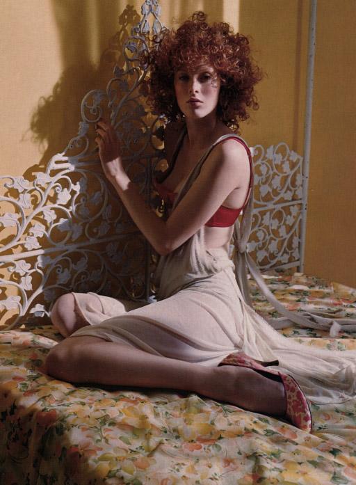 Karen Elson Photo (  )   /  - 38