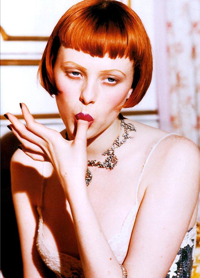 Karen Elson Photo (  )   /  - 55