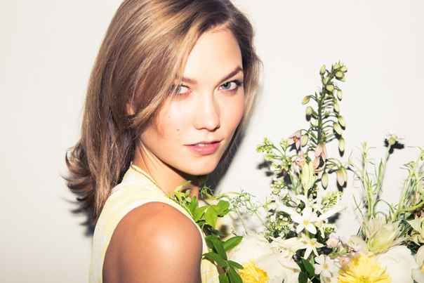 Karlie Kloss Photo (  )  /  - 37