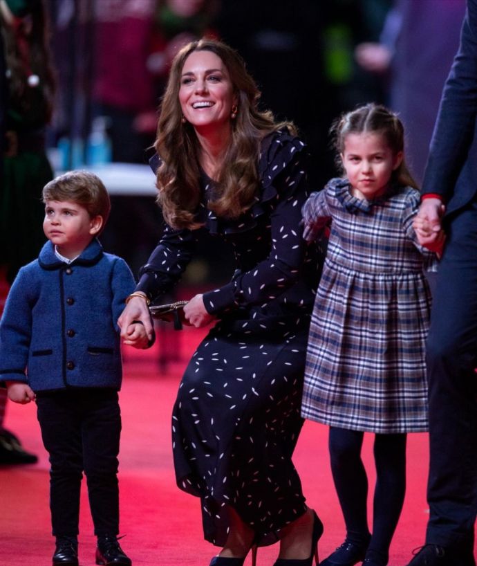 Kate Middleton Photo (  )     /  - 2