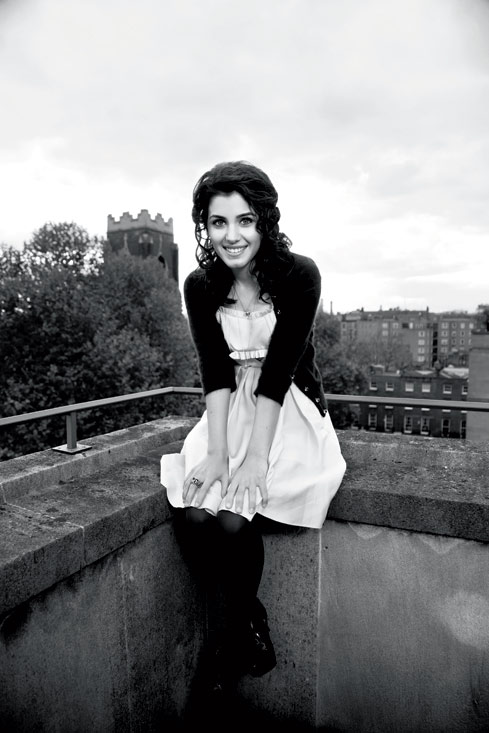 Katie Melua Photo (  )    /  - 10