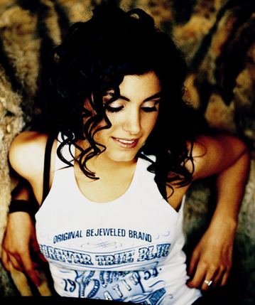 Katie Melua Photo (  )    /  - 12