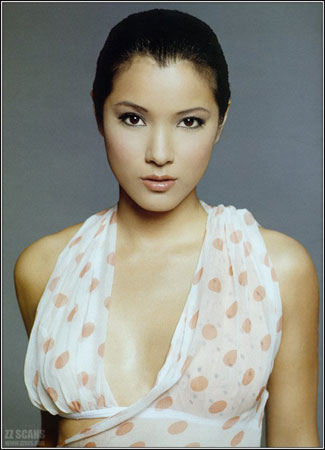 Kelly Hu Photo (  )   /  - 30