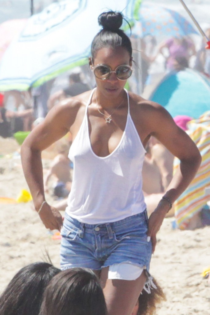 Kelly Rowland Photo (  )   /  - 8