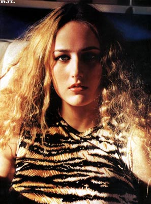   Photo (Leelee Sobieski )    /  - 15