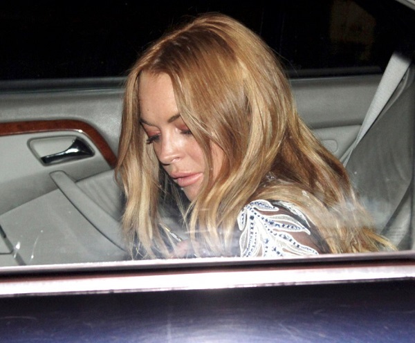 Lindsay Lohan ( )  - ,  /  - 97