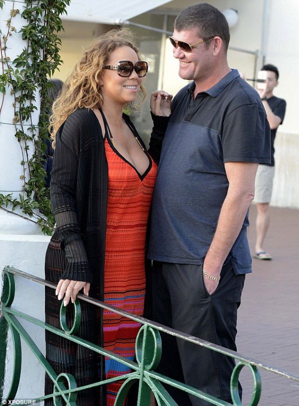 Mariah Carey Photo (  )    /  - 83