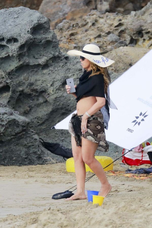 Mariah Carey Photo (  )    /  - 84