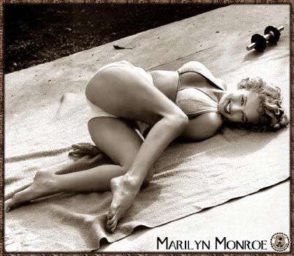 Marilyn Monroe Photo (  )  , ,  /  - 29