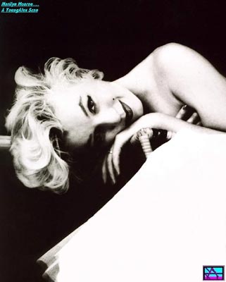 Marilyn Monroe Photo (  )  , ,  /  - 30