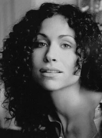 Minnie Driver Photo (  )   /  - 8