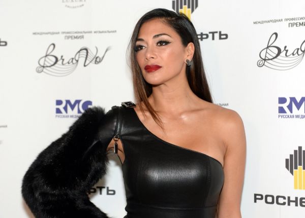   (Nicole Scherzinger)  -  ,   The Pussycat Dolls /  - 10