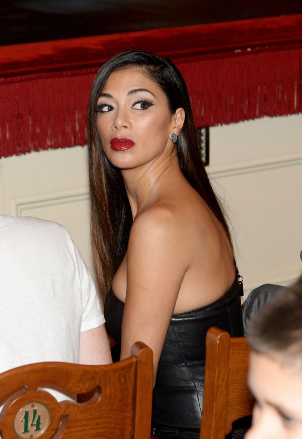   (Nicole Scherzinger)  -  ,   The Pussycat Dolls /  - 15