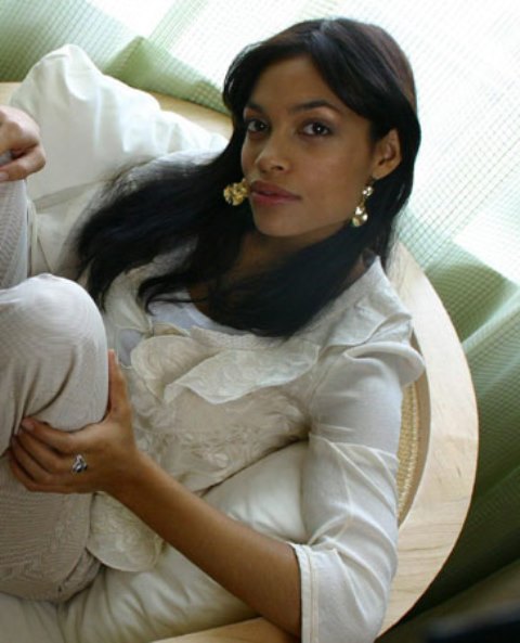 Rosario Dawson Photo (  )   /  - 53