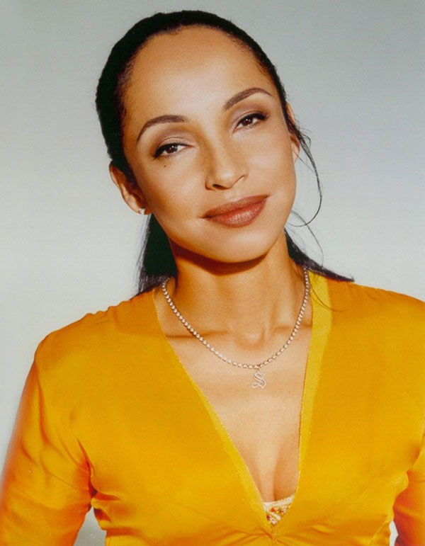 Sade Photo ( )   /  - 15