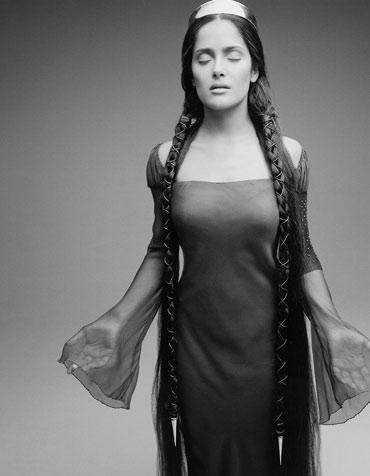 Salma Hayek Photo (  )    /  - 74