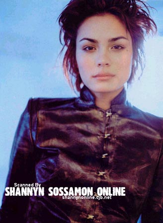 Shannyn Sossamon Photo (  )   /  - 10