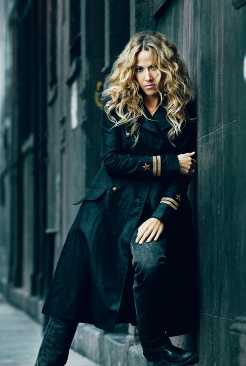 Sheryl Crow Photo (  )   /  - 24