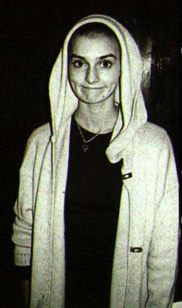 Sinead O ConnorPhoto ( )   /  - 4