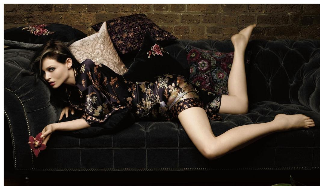 Sophie Ellis Bextor Photo (   )   /  - 7