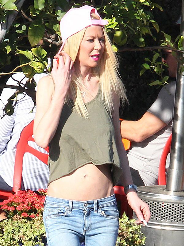 Tara Reid Photo (  )   /  - 23