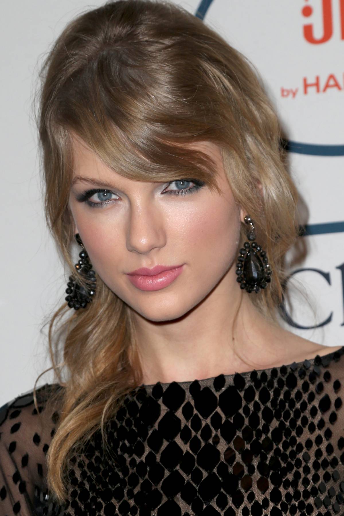 Taylor Swift Photo (  )   /  - 56