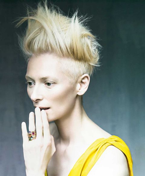 Tilda Swinton Photo (  )    /  - 31