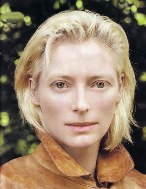 Tilda Swinton Photo (  )    /  - 33