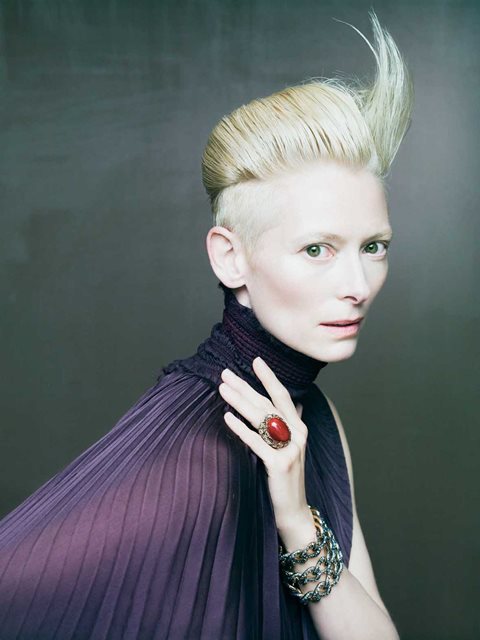 Tilda Swinton Photo (  )    /  - 34