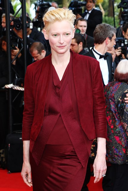 Tilda Swinton Photo (  )    /  - 39