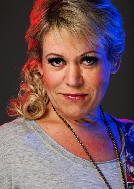 Tina Malone Photo (  )   /  - 28