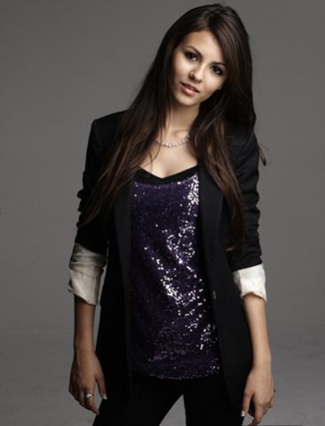 Victoria Justice Photo (  )   /  - 33