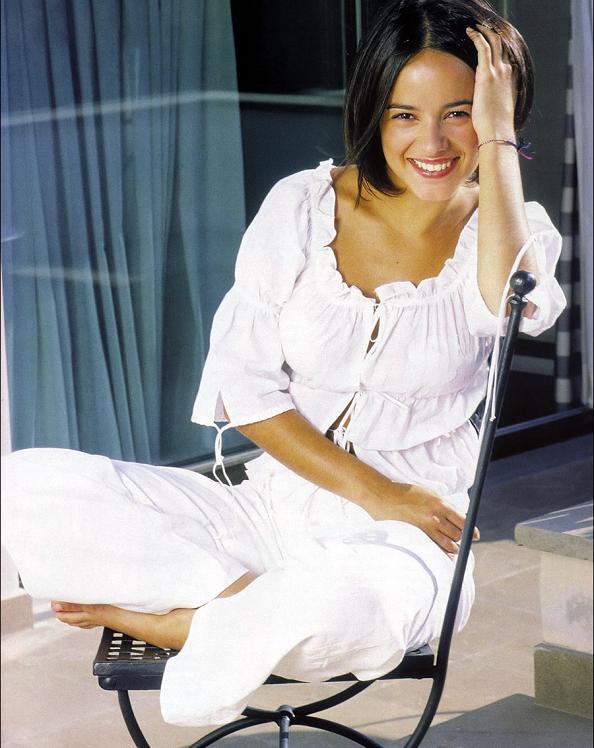 Alizee Photo ( )   /  - 12