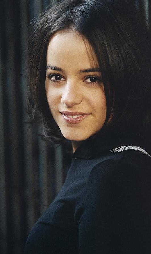 Alizee Photo ( )   /  - 19