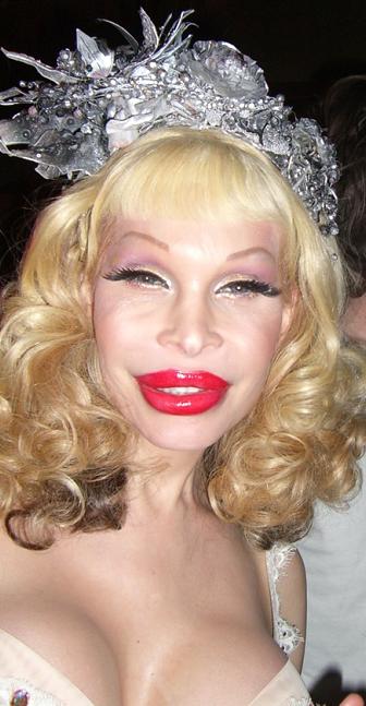 Amanda Lepore ( )