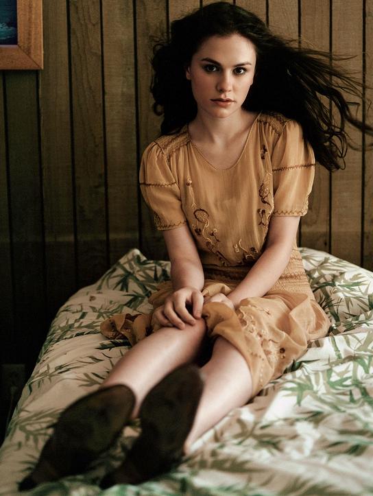 Anna Paquin ( ) /  - 11