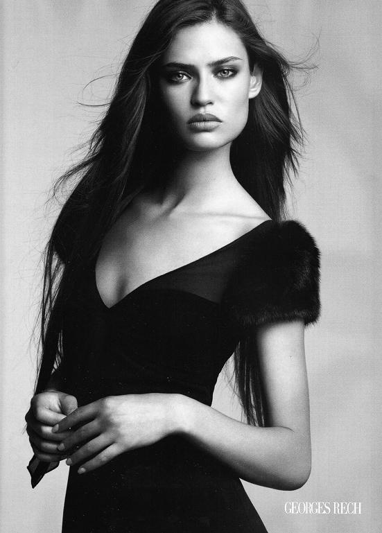 Bianca Balti Photo (  )   /  - 64