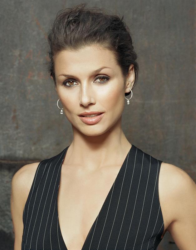 Bridget Moynahan ( ) /  - 12