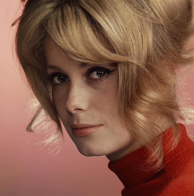 Catherine Deneuve ( ) /  - 8