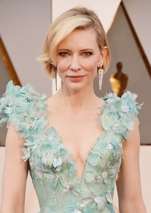 Cate Blanchett Photo (  )  -    /  - 4