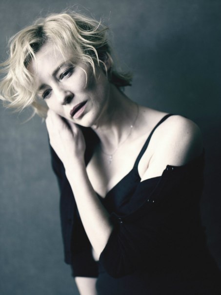 Cate Blanchett Photo (  )  -    /  - 8