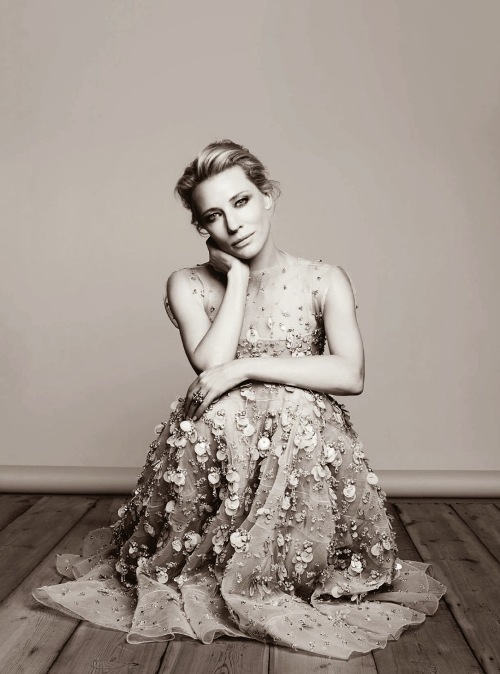 Cate Blanchett Photo (  )  -    /  - 11