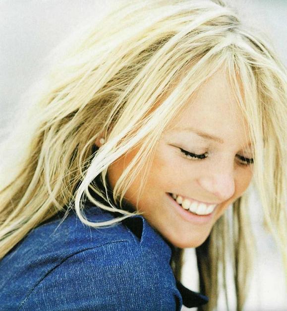 Emma Bunton ( ) /  - 13