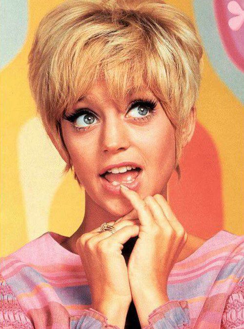 Goldie Hawn ( ) /  - 8