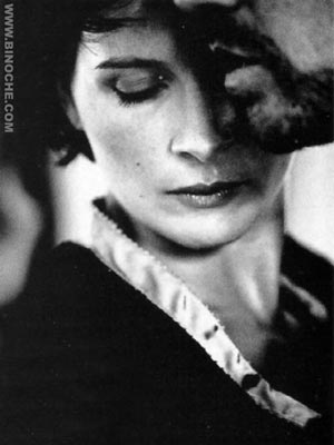 Juliette Binoche ( ) /  - 7