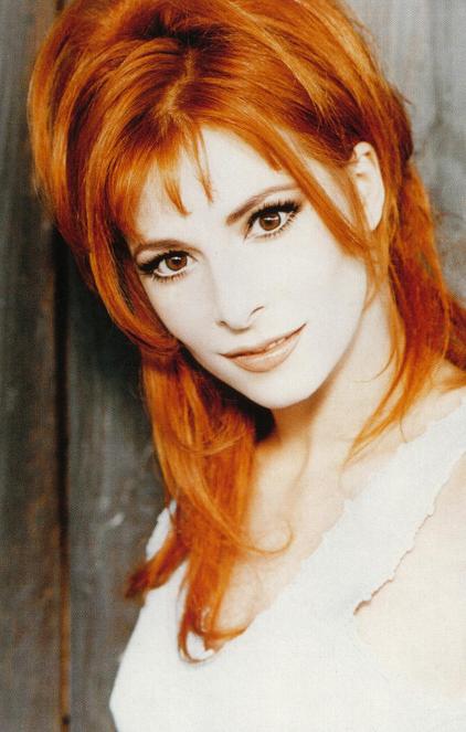 Mylene Farmer Photo (  )   /  - 23