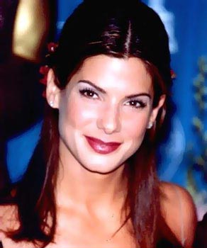 Sandra Bullock Photo (  )   /  - 45